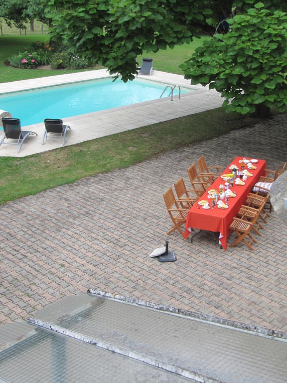 L'Echauguette Isserpent Bed & Breakfast Exterior photo